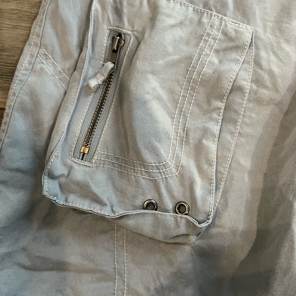 Dylan True Grit women shorts- 6 - Picture 2 of 13